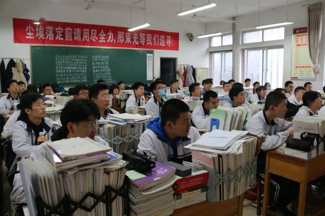 香港必中一組三中三，揭秘彩票背后的秘密與策略，揭秘彩票背后的秘密與策略，香港三中三必中組合探討