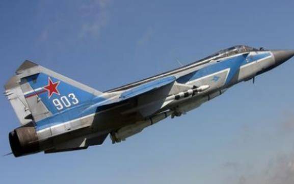 米格-31，探尋高速戰(zhàn)斗機(jī)的卓越性能與傳奇歷程，米格-31高速戰(zhàn)斗機(jī)的卓越性能與傳奇歷程探索