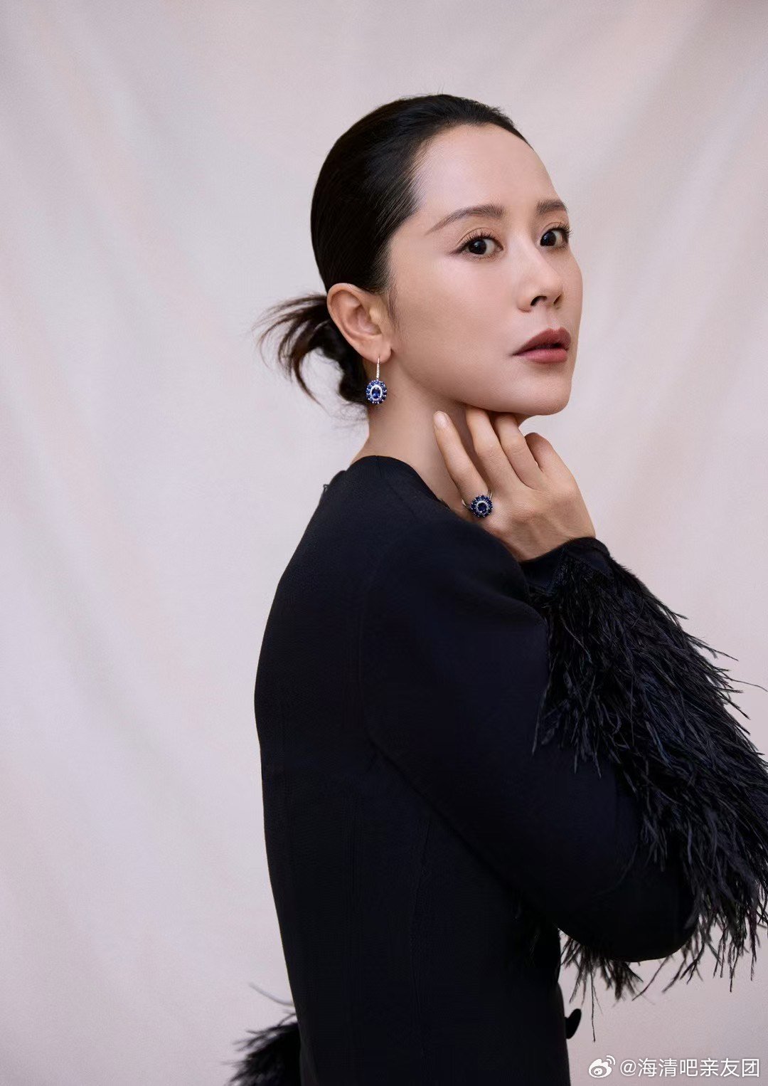 探索演員海清的照片，演藝生涯與魅力展現(xiàn)，海清，演藝生涯回顧與魅力展現(xiàn)的照片探索