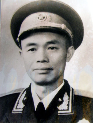 開國授銜不滿的將軍，一位傳奇英雄的故事，傳奇英雄，開國授銜不滿的將軍的故事