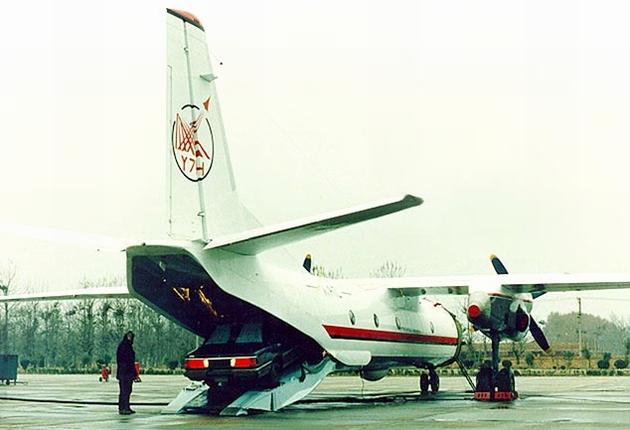 運(yùn)7運(yùn)輸機(jī)的優(yōu)勢(shì)與特點(diǎn)，航空領(lǐng)域的璀璨明珠，運(yùn)7運(yùn)輸機(jī)的優(yōu)勢(shì)與特點(diǎn)，航空領(lǐng)域的璀璨明珠閃耀天際