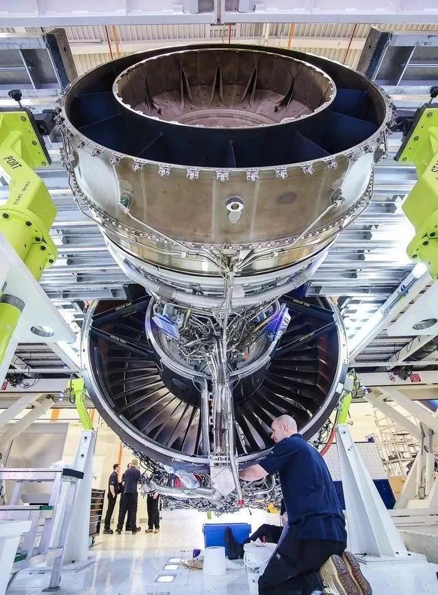 殲-35可能即將首飛，探索新一代戰(zhàn)斗機(jī)的技術(shù)前沿，殲-35即將首飛，探索新一代戰(zhàn)斗機(jī)技術(shù)前沿的里程碑