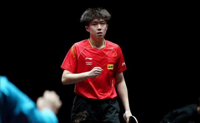 國(guó)乒太子王楚欽的家境背景深度解析，王楚欽的家境背景深度解析