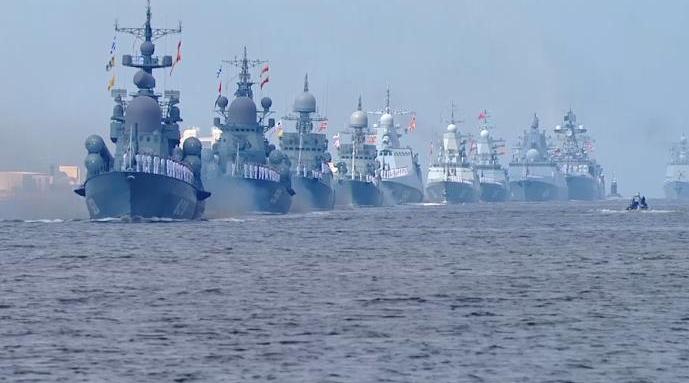 海軍閱兵，展現(xiàn)國(guó)家力量與榮耀，海軍閱兵，彰顯國(guó)家力量與榮耀時(shí)刻