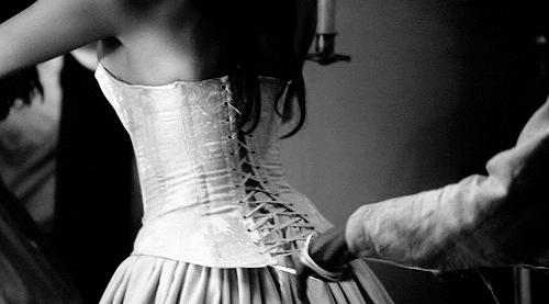 如何自己判斷子宮下垂，子宮下垂的自我判斷方法