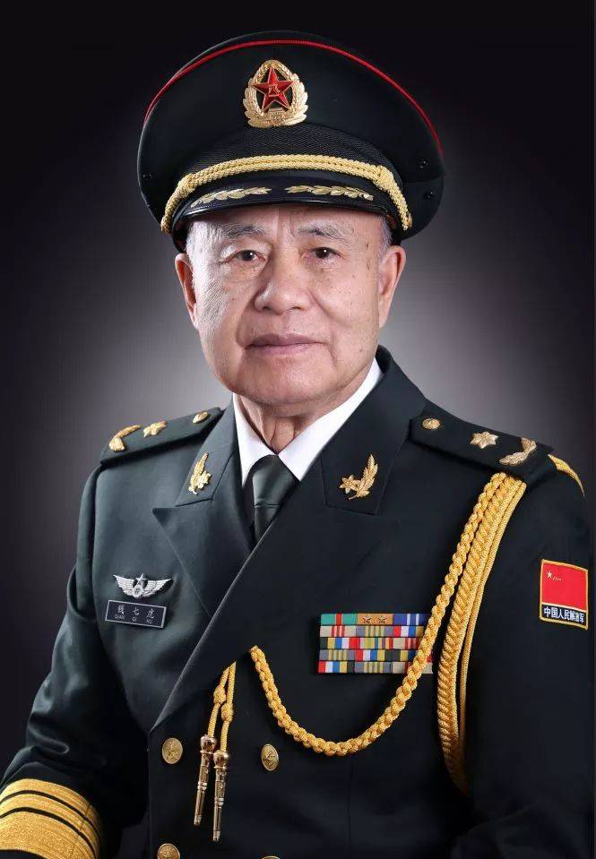 上將一年能賺100萬(wàn)嗎？深度解析軍事官員薪資與待遇，軍事官員薪資深度解析，上將一年能否賺取100萬(wàn)？