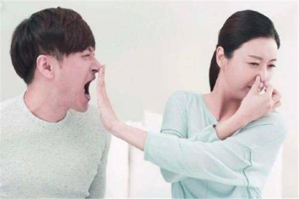 經(jīng)常放屁是肝臟出現(xiàn)問題了嗎？——解讀身體信號，了解真相，經(jīng)常放屁是肝臟問題嗎？解讀身體信號揭示真相